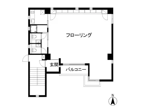 シンプルな間取り図、ワンルームとバルコニー、北向きの部屋デザイン