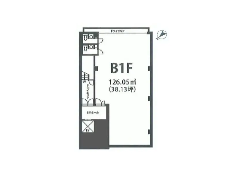 明確な間取り図、地下一階の広さ126.05平方メートル、エレベーターとトイレの位置が示された住宅プラン