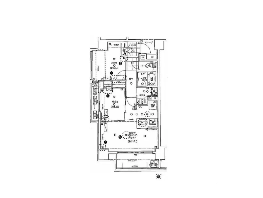 詳細な建築図面、部屋のレイアウトと寸法が記された家の設計プラン