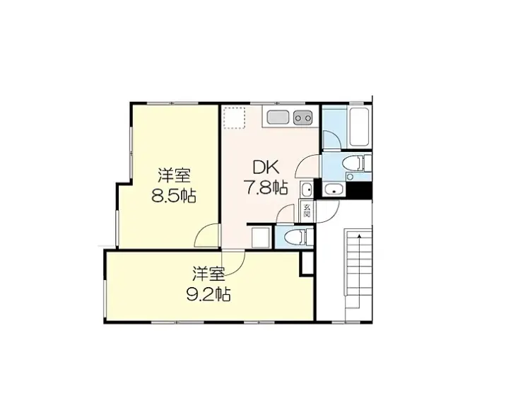 二階建て住宅の間取り図、8.5畳の洋室と9.2畳の洋室、7.8畳のダイニングキッチン、バスルームとトイレ別、階段と収納スペースが確認できるデザイン