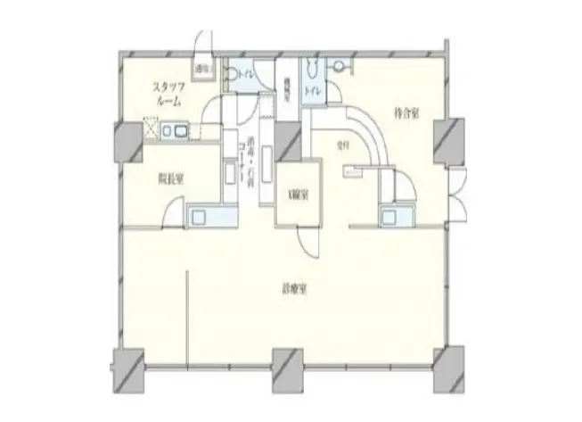 - 住宅の間取り図、リビングルーム、寝室、キッチン、バスルームとその他の部屋を含むレイアウト