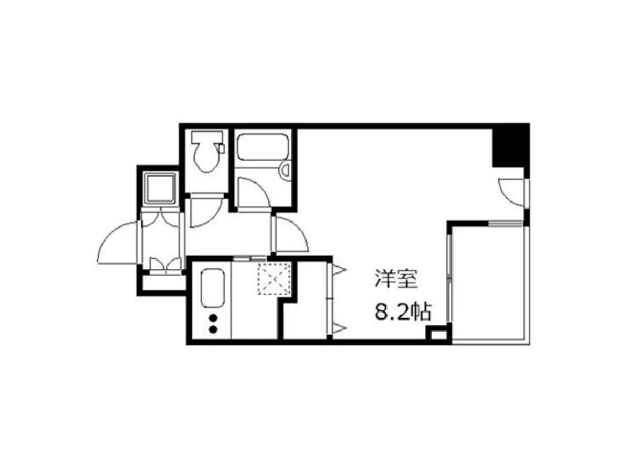 - 8.2帖の洋室を含む間取り図、設備が整ったキッチンとバスルームを備えたシンプルなレイアウト