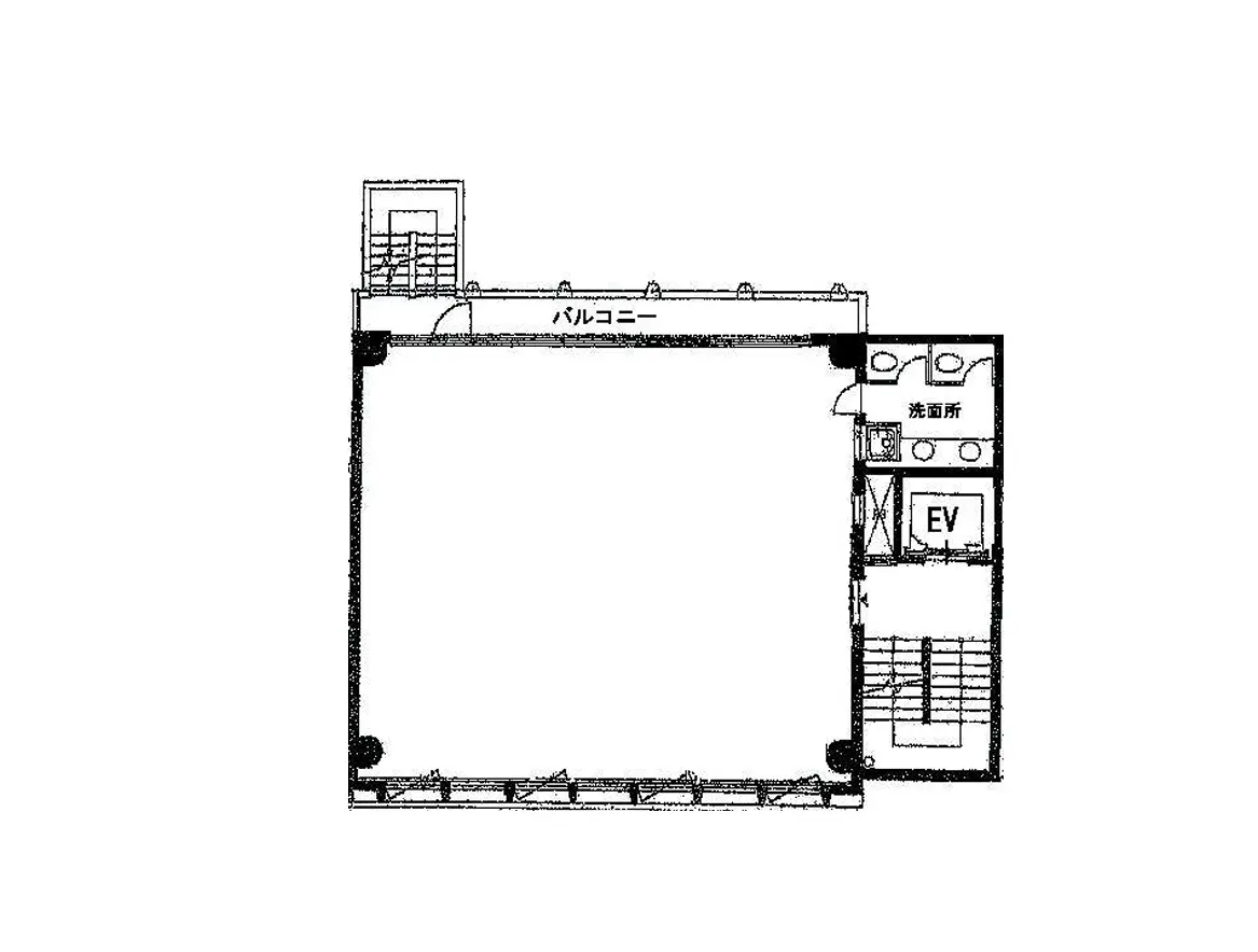- 建物のフロアプラン、エレベーター、洗面所、バルコニーの位置が示された間取り図。