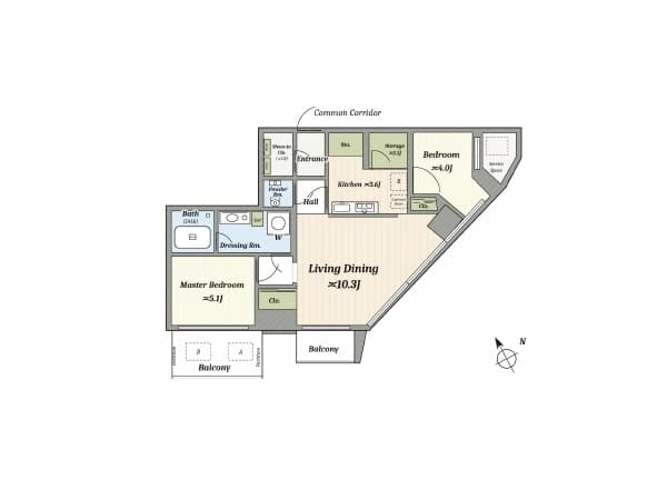- 二人暮らしに適した間取りの横長リビングダイニングとベッドルーム群を含むマンション平面図、キッチン・バス・ウォークインクローゼット・バルコニー・共用廊下の配置がわかる設計図